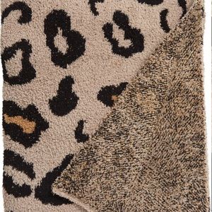 Barefoot dreams CozyChic Leopard Degrade throw